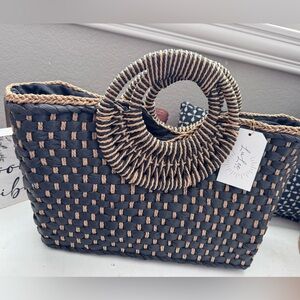 Black weaved straw summer tote purse